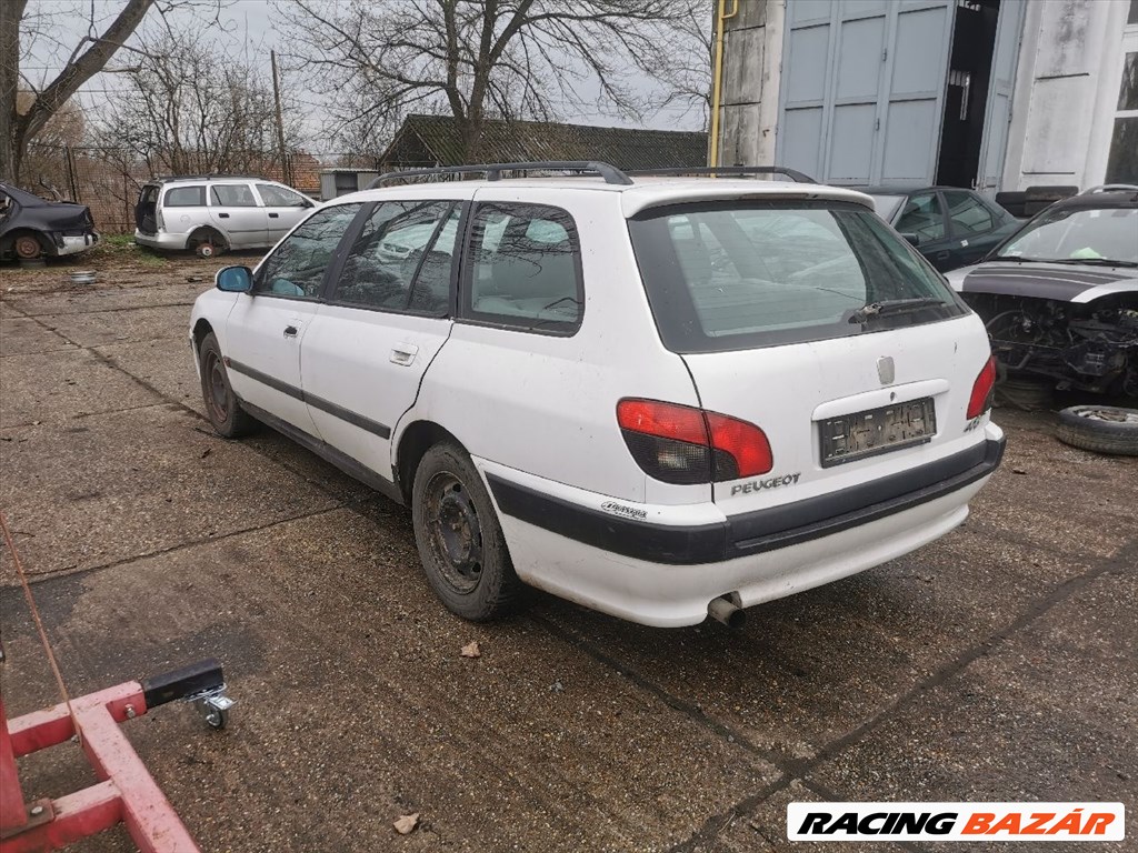 Peugeot 406 2.0 16V HÁTSÓ lámpa  1. kép