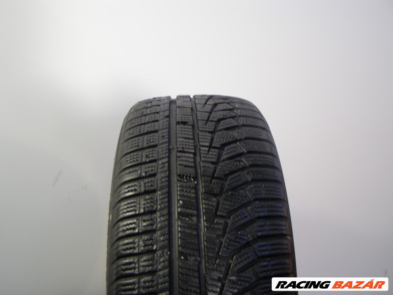 Hankook W320 215/55 R17  1. kép