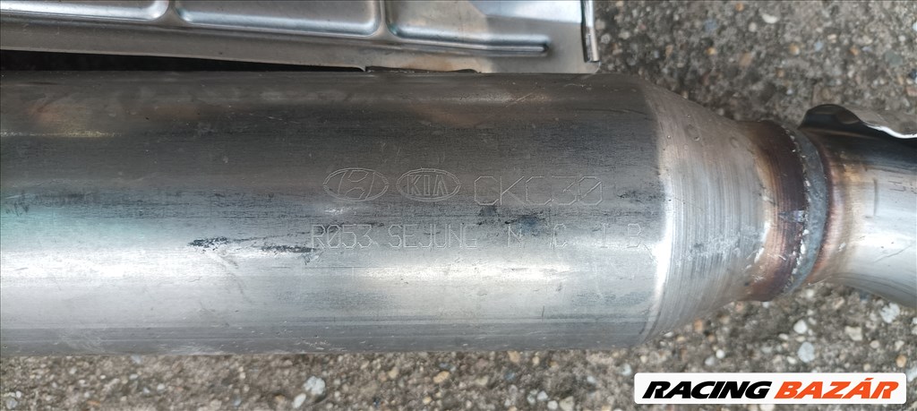 Kia Stinger 3,3 turbo középső kipufugó sejungckc30 3. kép