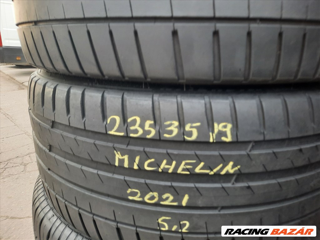  235/35/19" Michelin nyári gumi  1. kép
