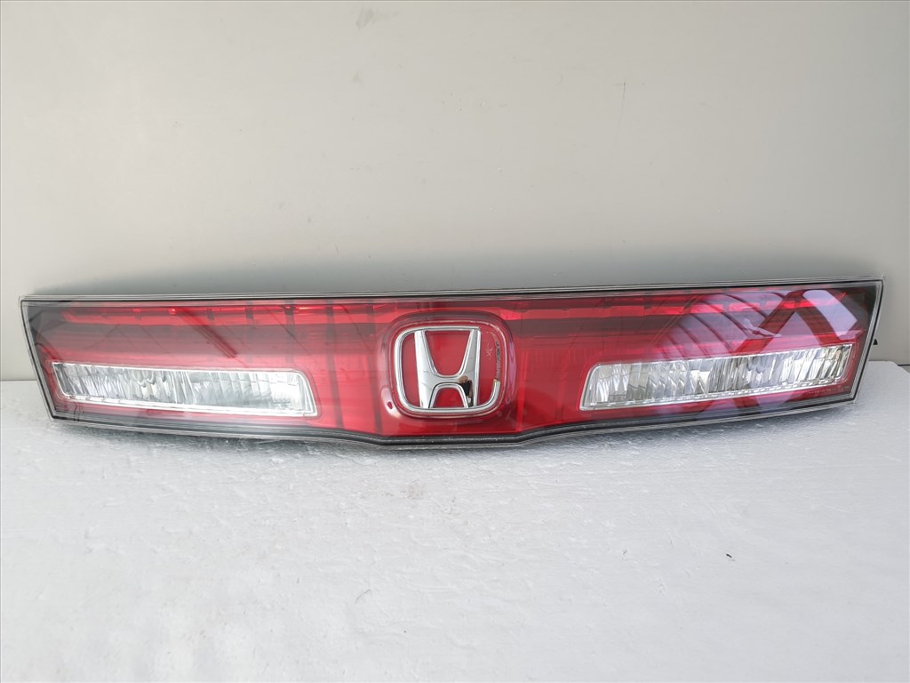 506667 Honda Civic 8, UFO, 2010, Középső Hátsó  Lámpa 132-17165 1. kép