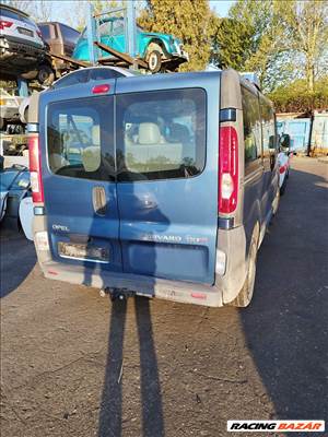 Opel Vivaro bontott alkatrészei