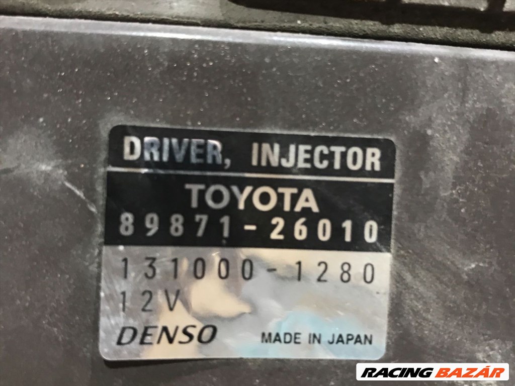 Toyota RAV4 (XA20) 2.0 D-4D 4x4 Porlasztó Elektronika 8987126010 4. kép