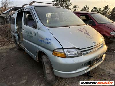 Toyota Hiace 2.5D bontott alkatrészei