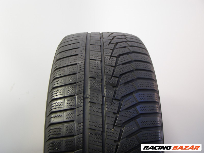 Hankook W320 235/55 R17  1. kép