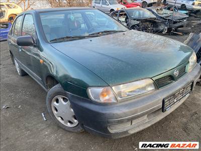 Nissan Almera N15 1.4i bontott alkatrészei