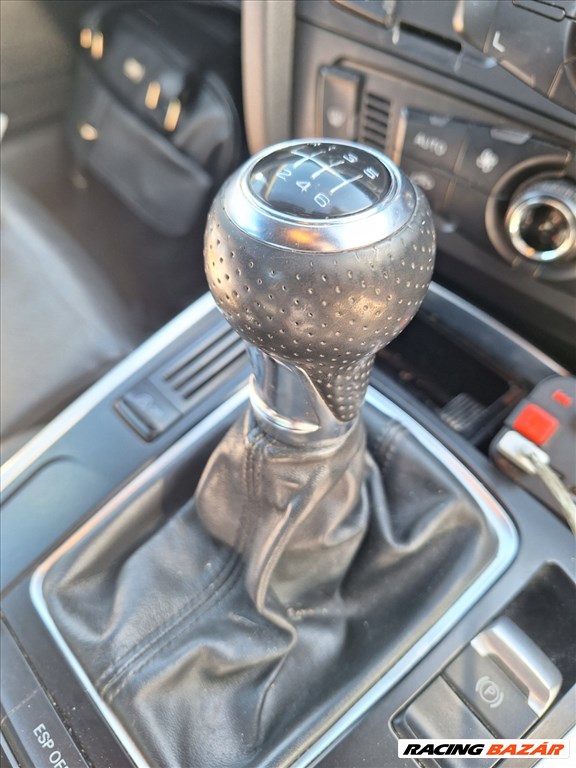 Audi A5 (B8 - 8T), Audi A4 (B8 - 8K) S-line váltógomb 1. kép