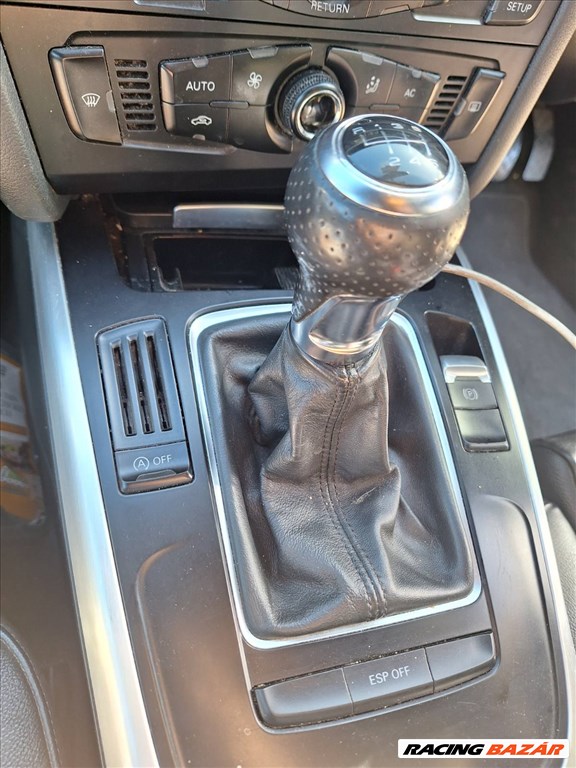 Audi A5 (B8 - 8T), Audi A4 (B8 - 8K) S-line váltógomb 2. kép