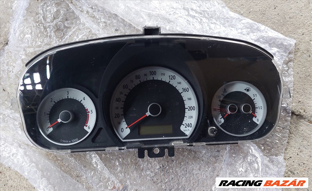 Kia Cee'd (ED) 1.6 CRDi 115 Km óra 1.6 crdi műszerfal  940031h090 1. kép