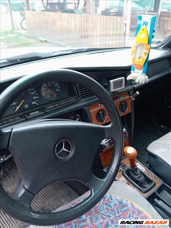 Eladó Mercedes 190 D 2.5 (2497 cm³, 94 PS) (W201) 12. kép