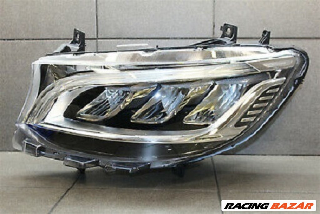 Mercedes Sprinter W907 fényszóró  a9109065000 1. kép