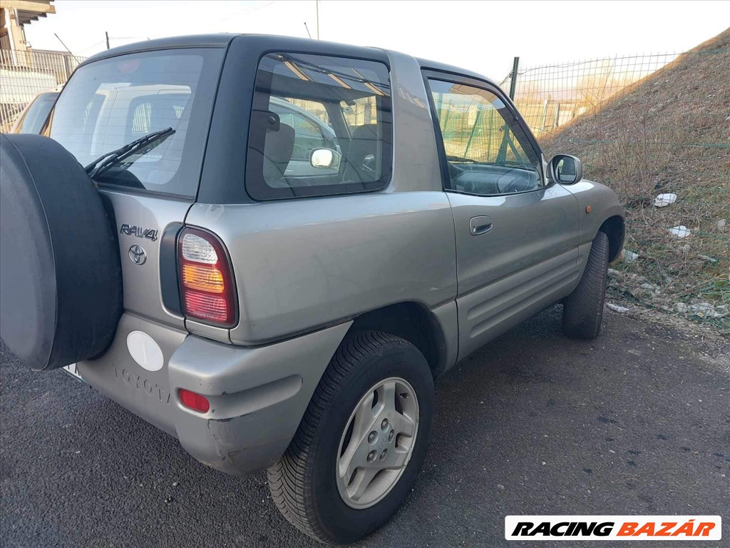 Toyota RAV4 (XA10) bontott alkatrészei 4. kép