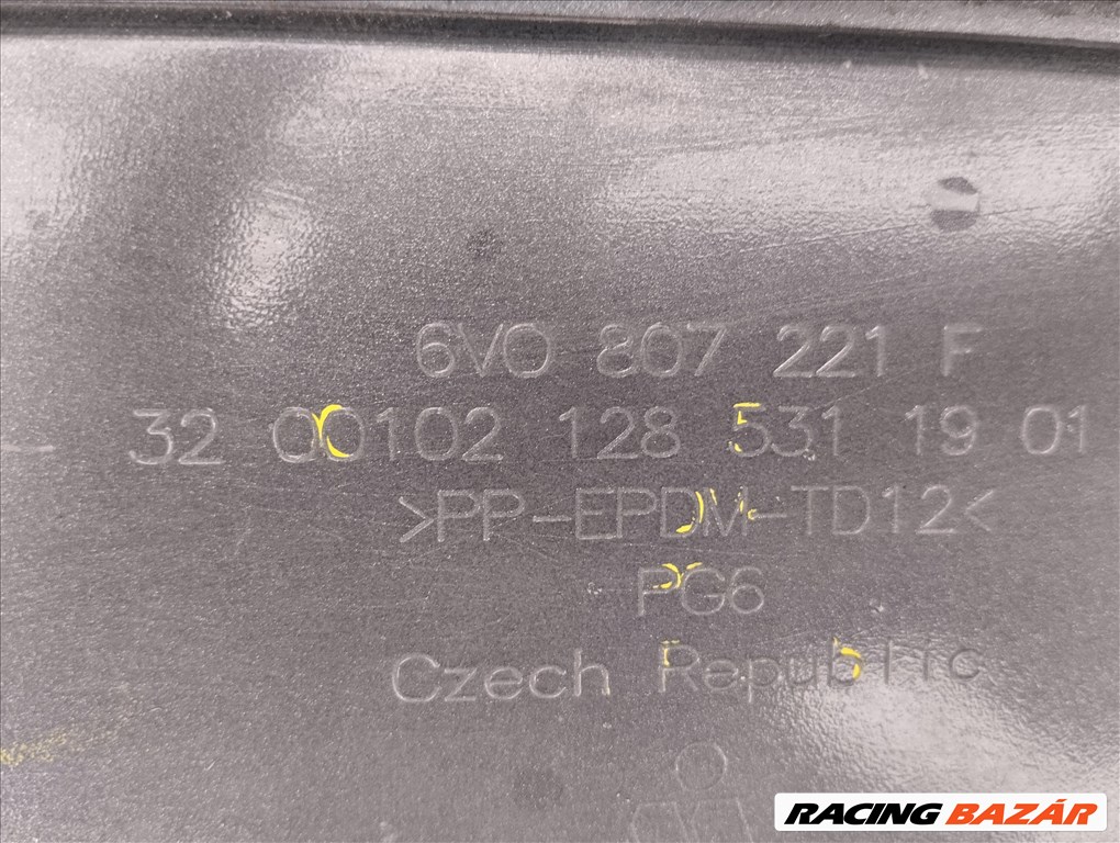 Skoda Fabia 3 Első lökhárító.Facelift 6V0807221F 6. kép