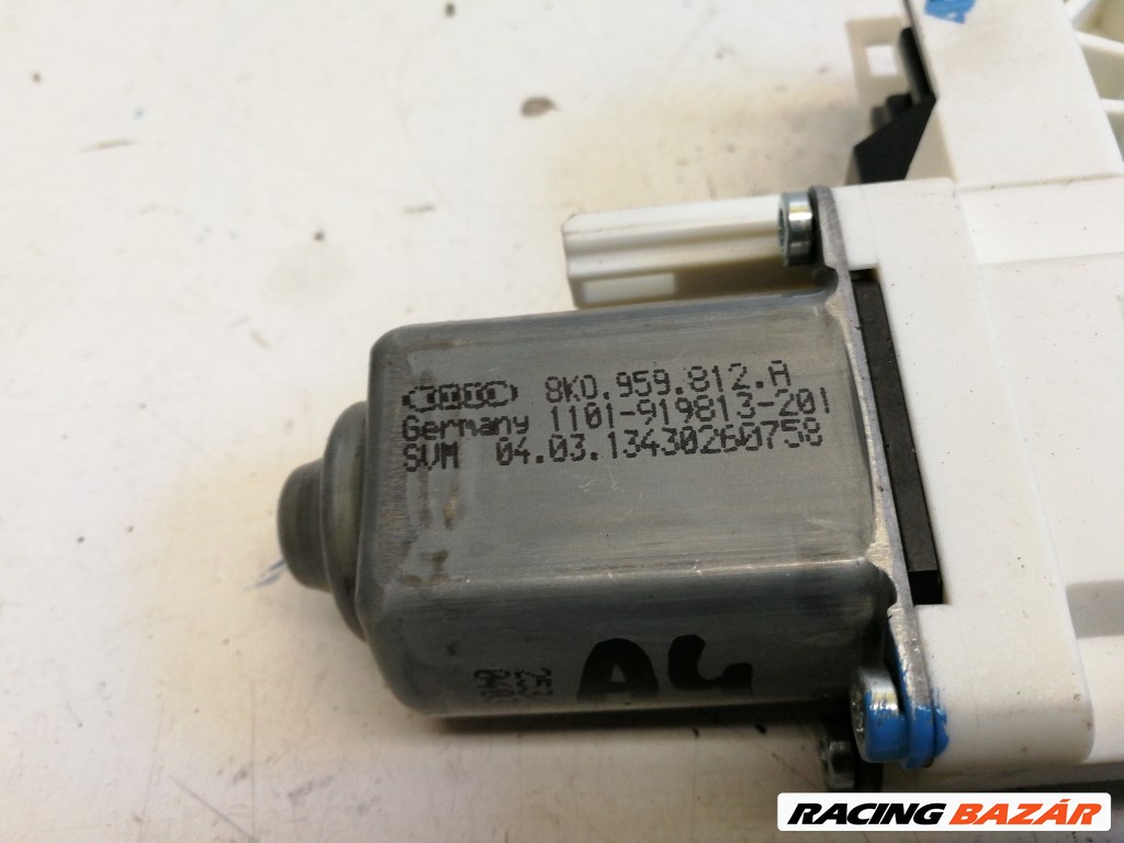 Audi A4 (8K B8) jobb hátsó ablakemelõ motor 8K0959812A 3. kép