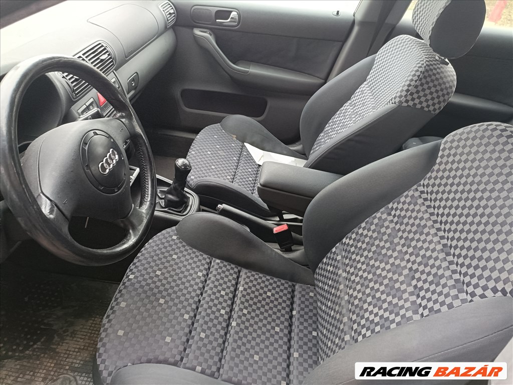 Audi A3 (8L) 1.9 TDI gyári karosszéria elemek LY7W színben eladók ly7w8laudi 19tdiagr 10. kép