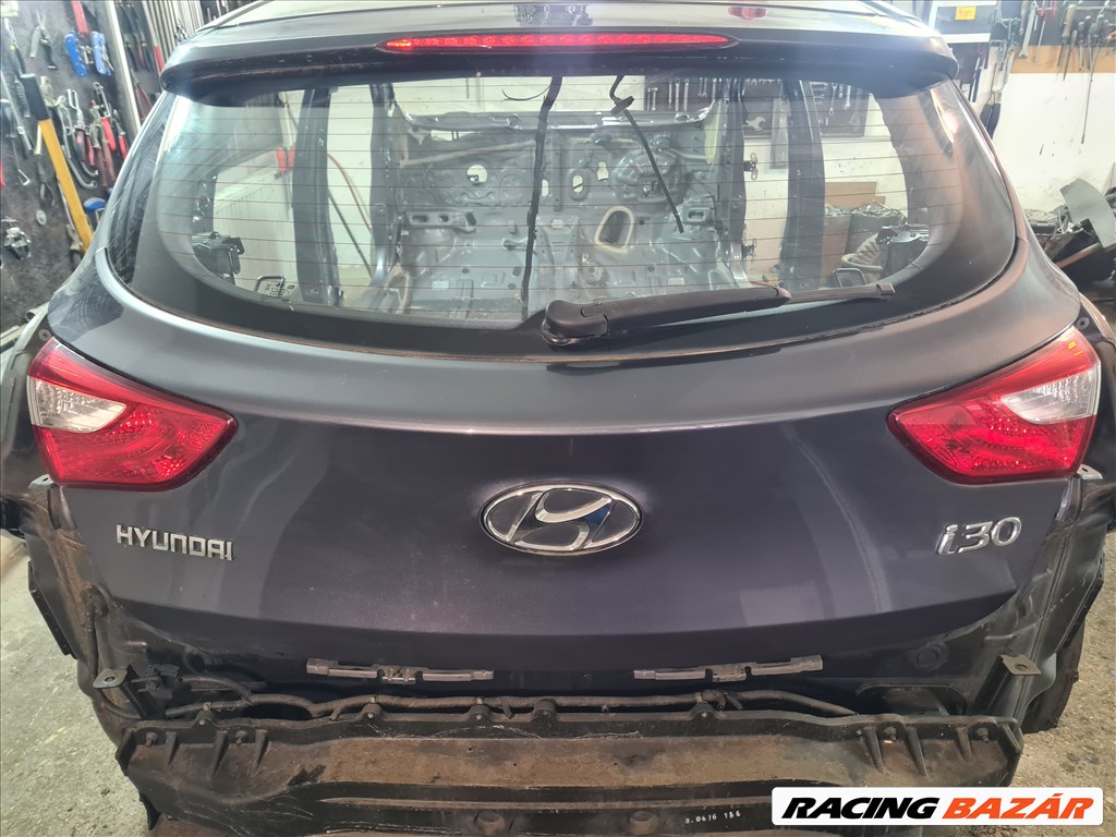 Hyundai i30 (GD) hatchback csomagtérajtó  1. kép