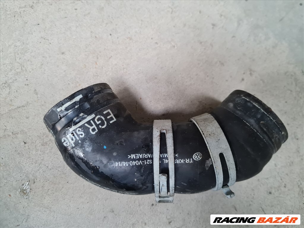 Volkswagen Golf VII EGR hűtőcső 04L 131 521 2. kép