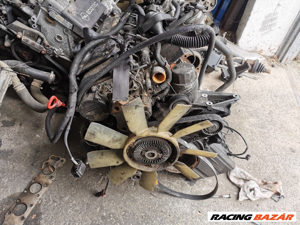 Mercedes Vito (2nd gen) W639 109 CDI DIESEL MOTOR 646982 5. kép