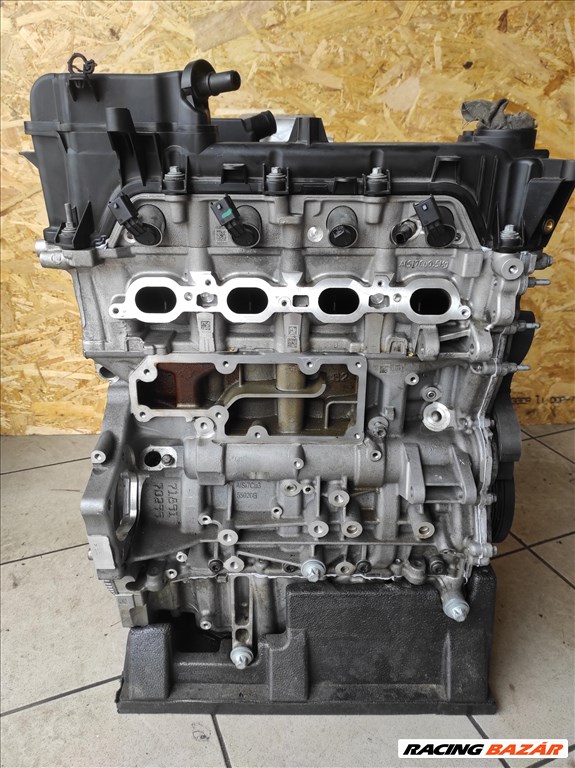 Alfa Romeo Giulia motor 2.0TB 55273835 1. kép