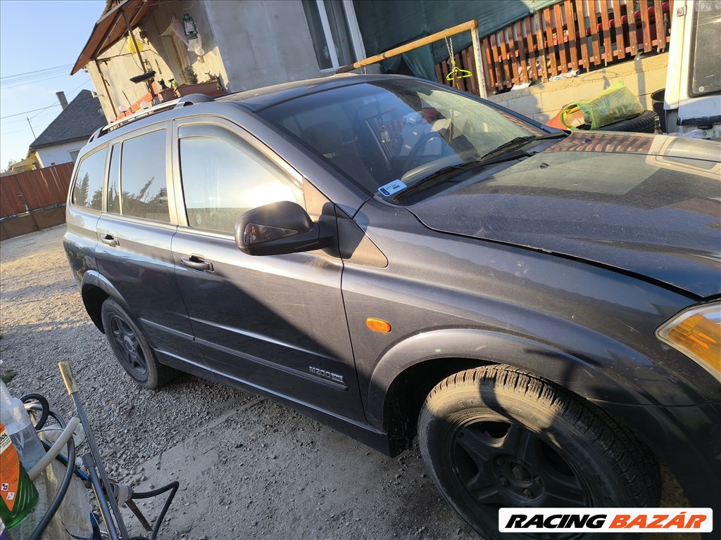 Eladó SsangYong Kyron 2.0 XDi 2WD (1998 cm³, 141 PS) 2. kép