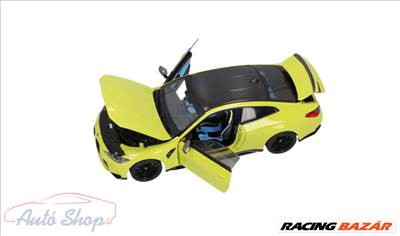 BMW M4 G82 1:18  Modellautó