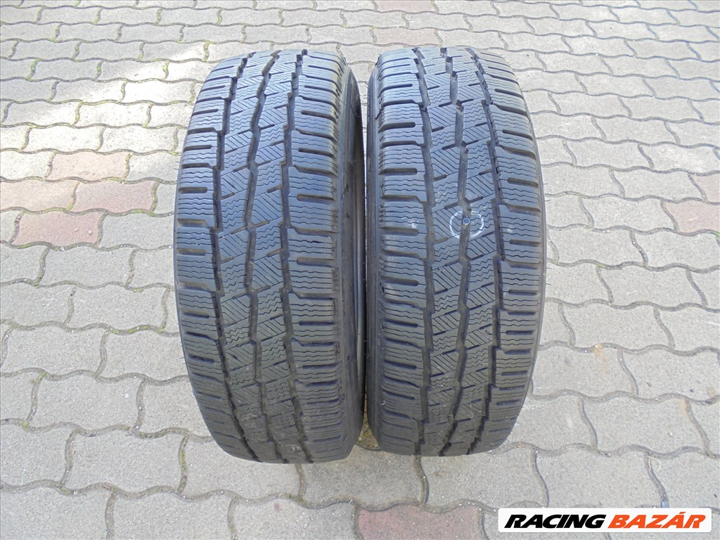 Újszerű 215/60 R 17" C TGK Michelin téli gumi eladó 1. kép