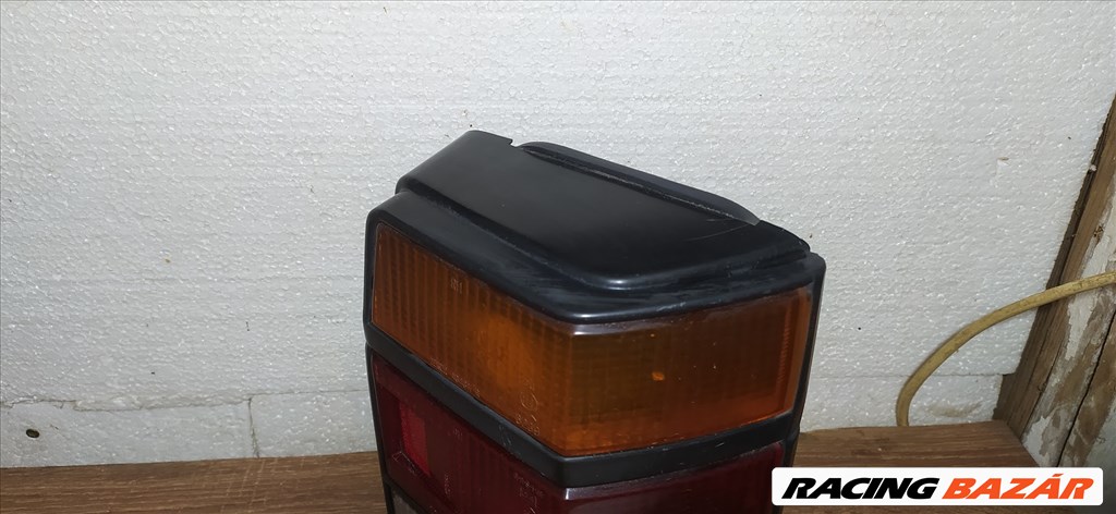 Subaru Justy I (KA) jobb hátsó lámpa '84-88 iki4343 3. kép