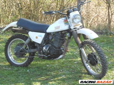 SUZUKI DR 500-AS,1981-ES,OSZTRÁK OLDTIMER MKP. PAPIROK NÉLKŰL ELADÓ