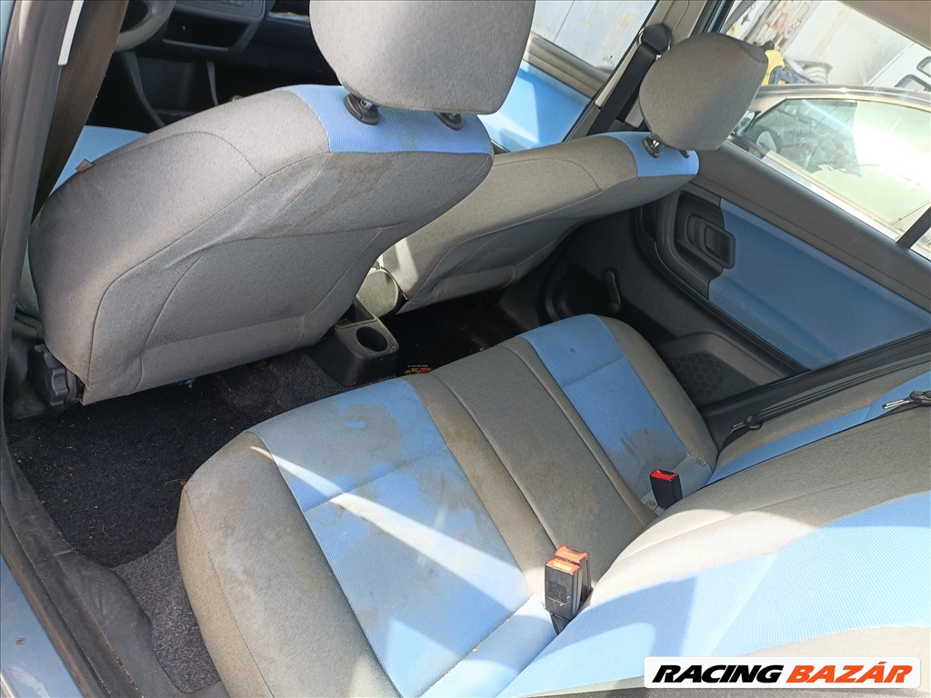Skoda Fabia II 1.4Tdi (BMS 109817) bontott alkatrészei, 9154 színben eladók 7. kép