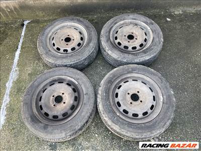  Ford Focus Mk1 14" jó állapotú 6mm-es 185/65R14 nyári gumi garnitúra lemezfelnin