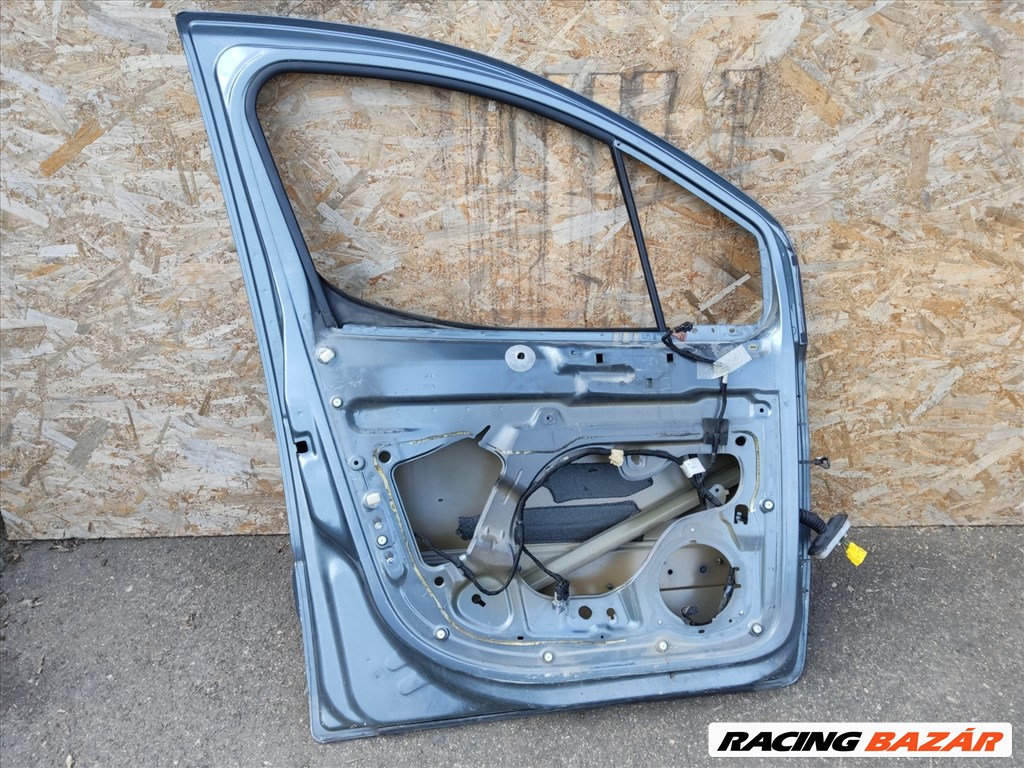168679 Citroen Berlingo, Peugeot Partner 2008-2018 bal első ajtó, a képen látható sérüléssel 3. kép