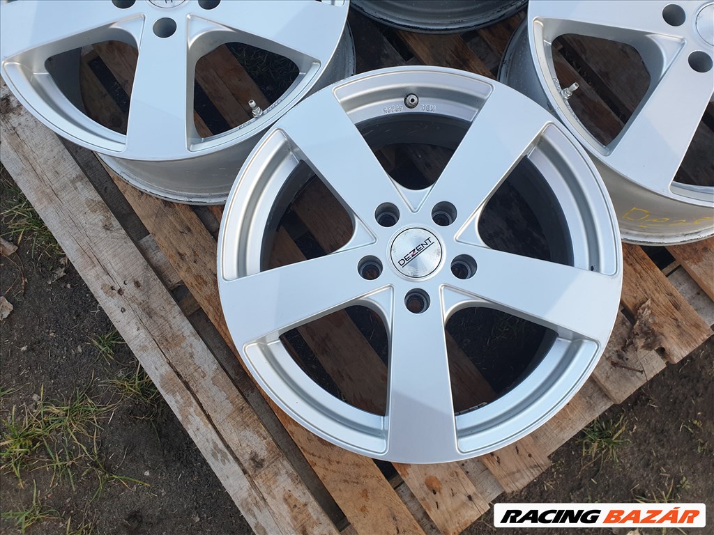 17" 5x115 Dezent 4. kép