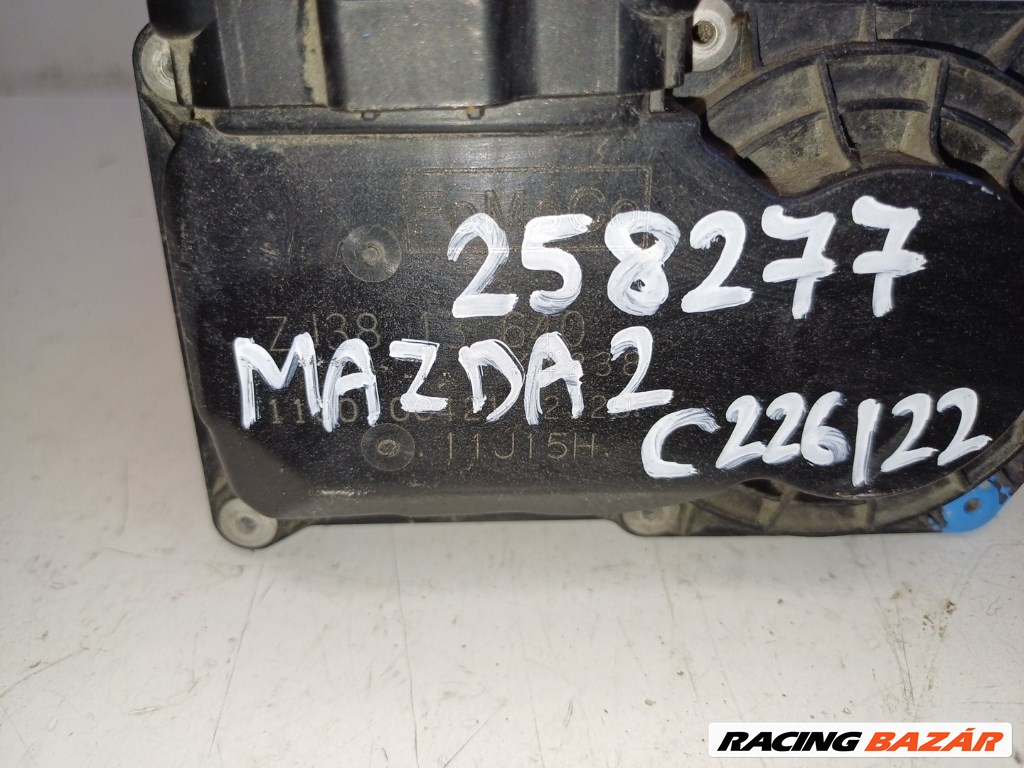 Mazda 2 (DE) fojtószelep elektromos ZJ3813640 3. kép