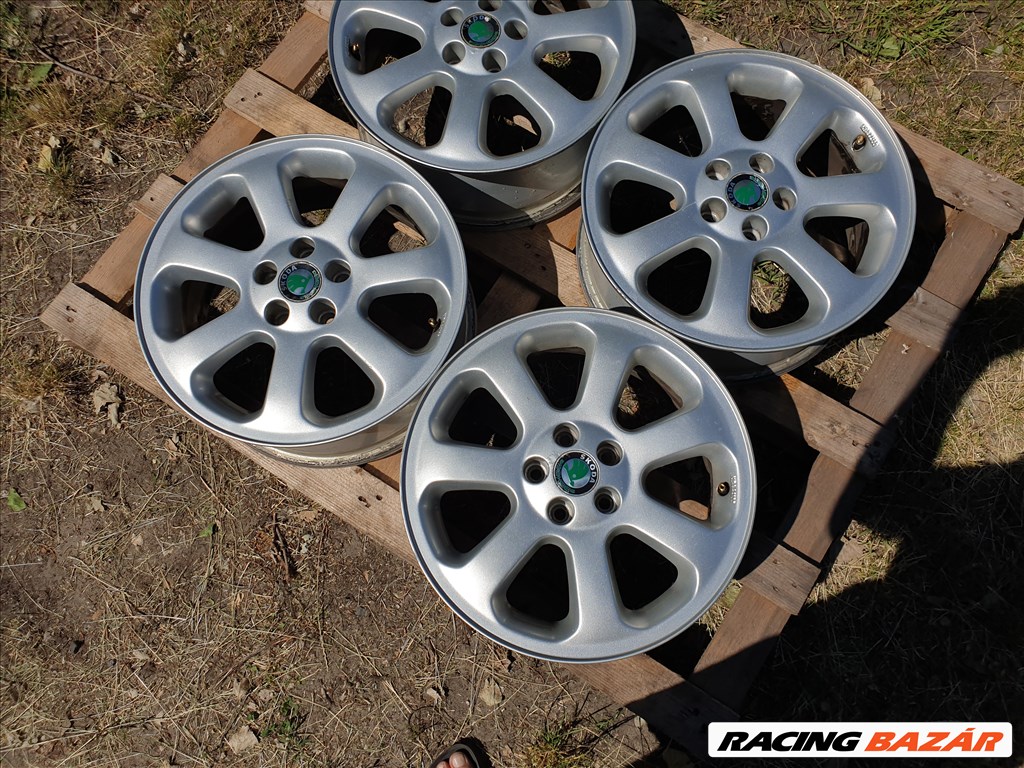 16" 5x100 Skoda 2. kép