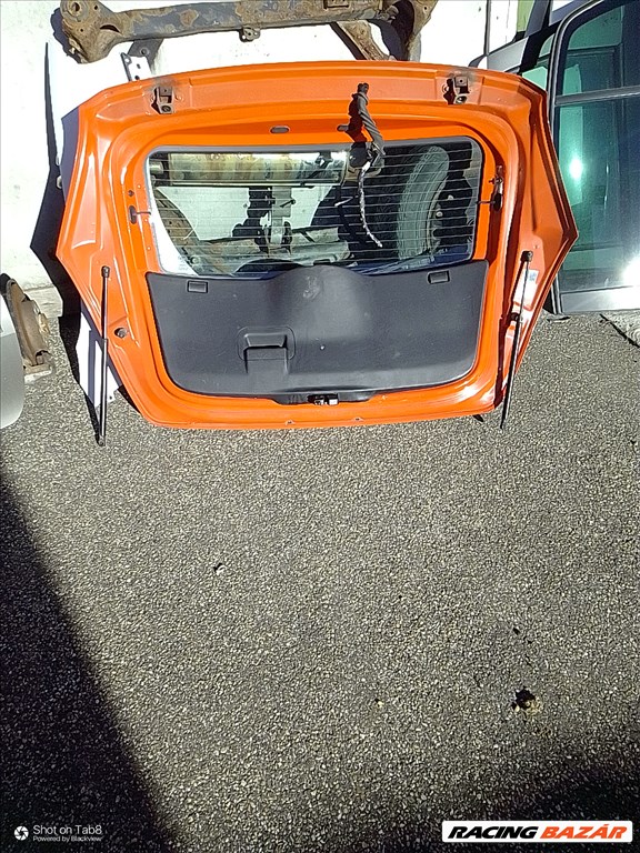Lancia Ypsilon II 1.2 16V Csomagtér ajtó  3. kép