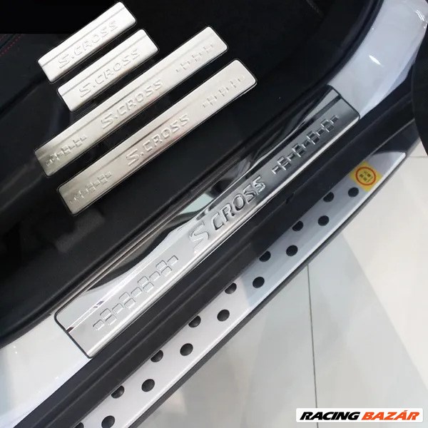 Suzuki S Cross összes modellhez krómozott alumínium 4 részes küszöbvédő garnitúra 7. kép