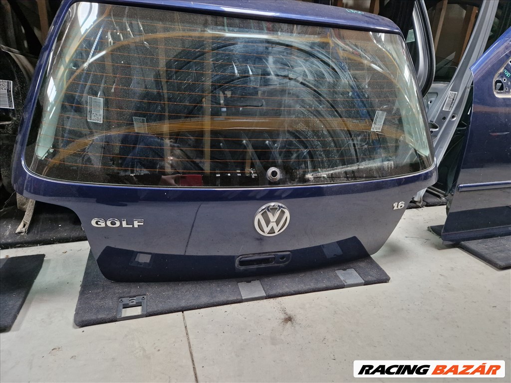 Volkswagen Golf IV csomagtérajtó LB5N színkóddal  8. kép