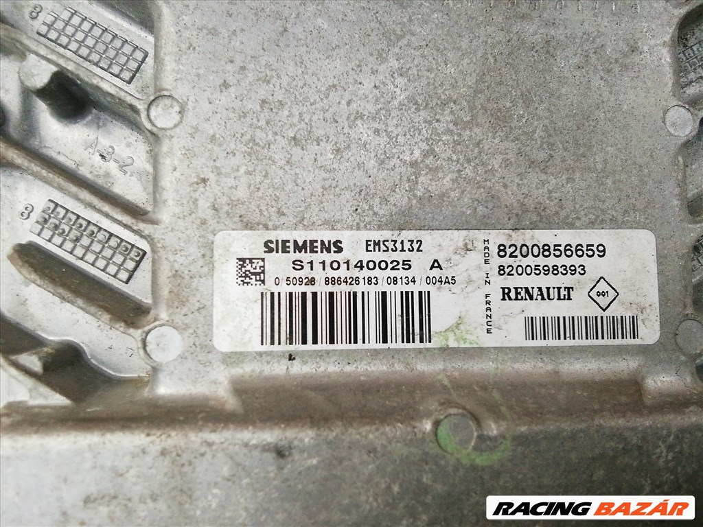 Dacia Sandero  2008-   1,4 benzin motorvezérlő S110140025 , 8200856659  a képen látható sérüléssel 2. kép