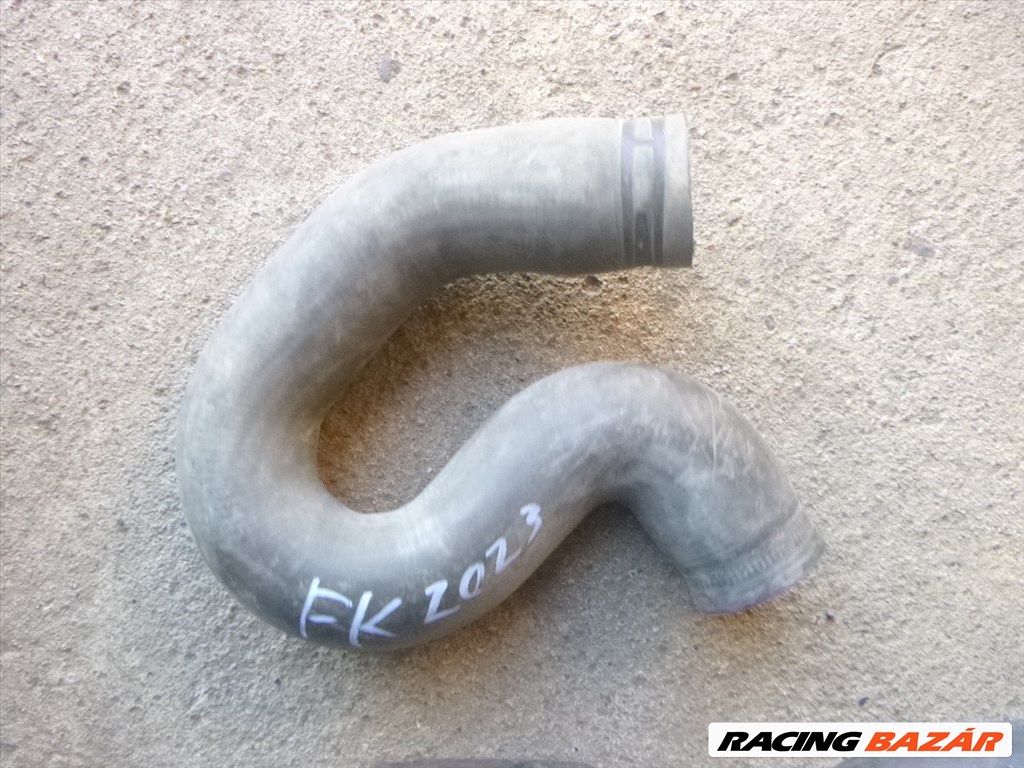 Opel Corsa B 1,0 hűtővízcső  1. kép