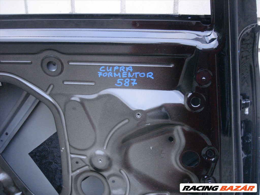 Seat Cupra Formentor Bal hátsó ajtó 5FF833311 2020-tól 5. kép