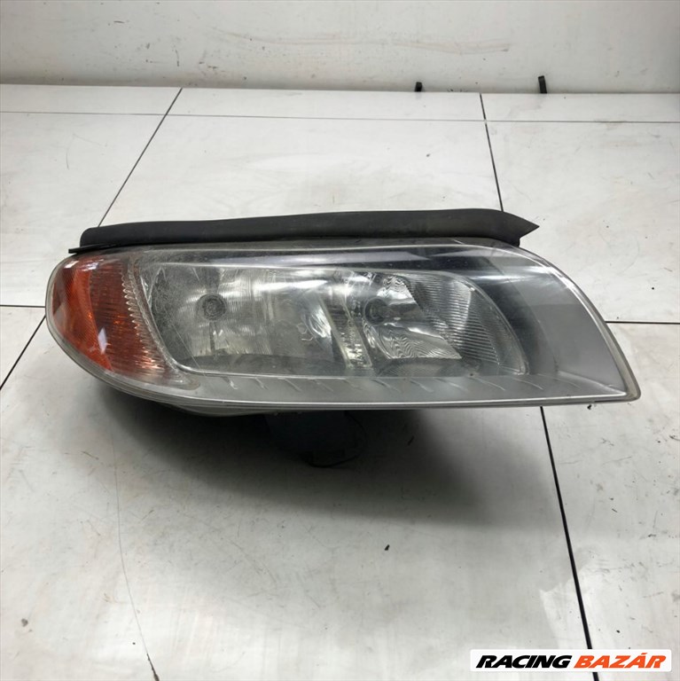 Volvo XC70, Volvo V70, Volvo S80 jobb első ANGOL fényszóró 31214354 1. kép