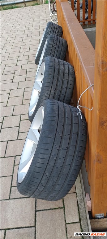  5x120 lyukosztású 19" újszerű (gyári felni) alufelni, rajta 275/30 Hankook nyári gumi 3. kép