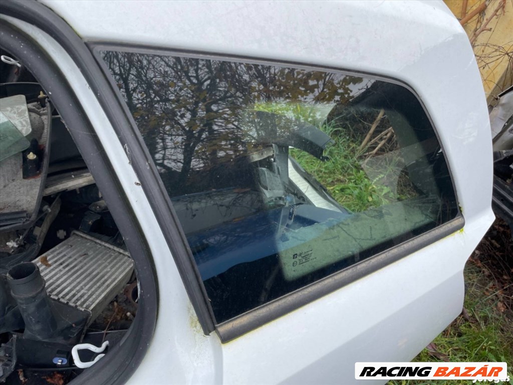 Opel H astra szélvédő és ajtó lejáró és fix üvegek 4. kép