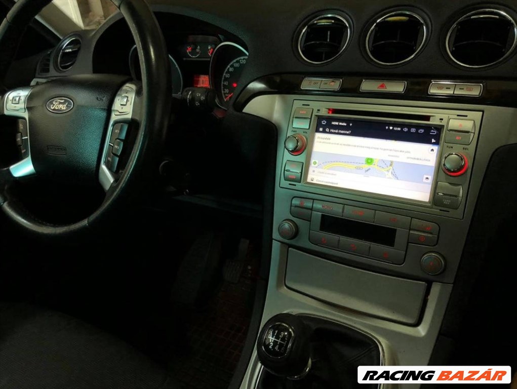 Ford Multimédia CarPlay Android GPS Rádió Fejegység Tolatókamerával 1. kép