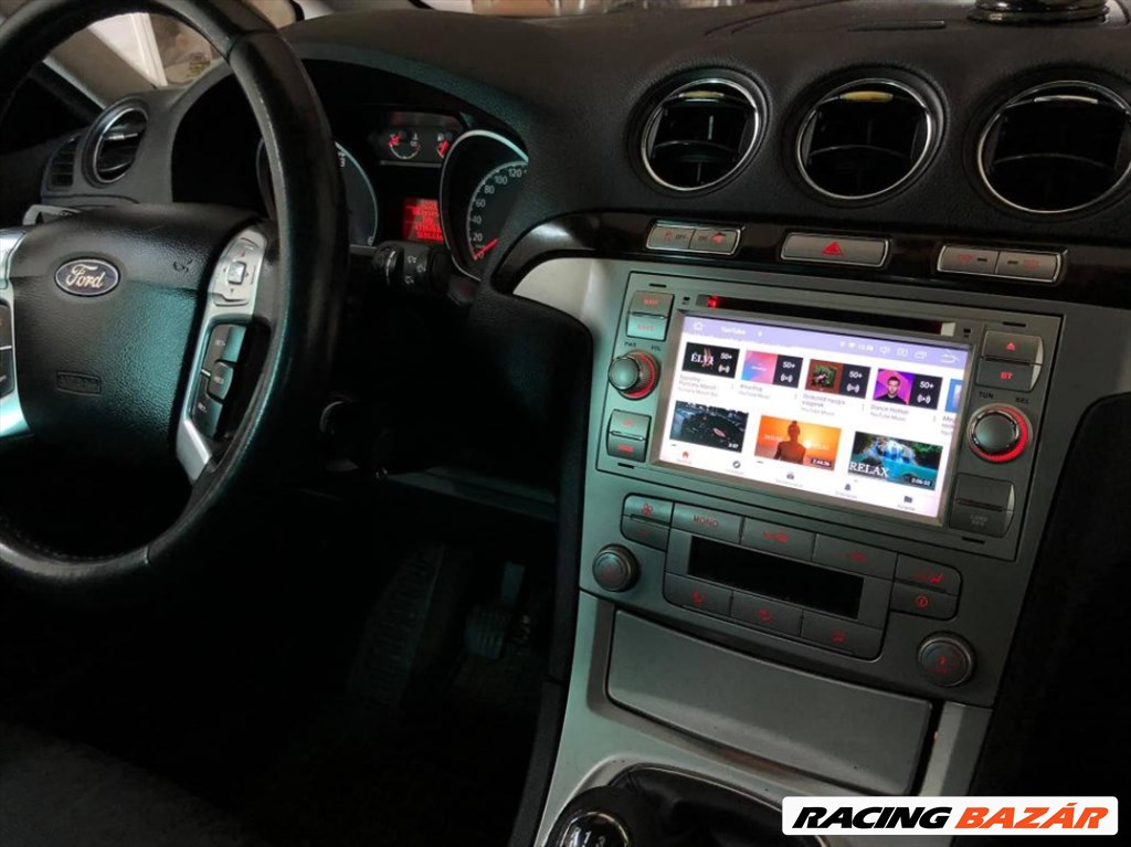 Ford Multimédia CarPlay Android GPS Rádió Fejegység Tolatókamerával 3. kép