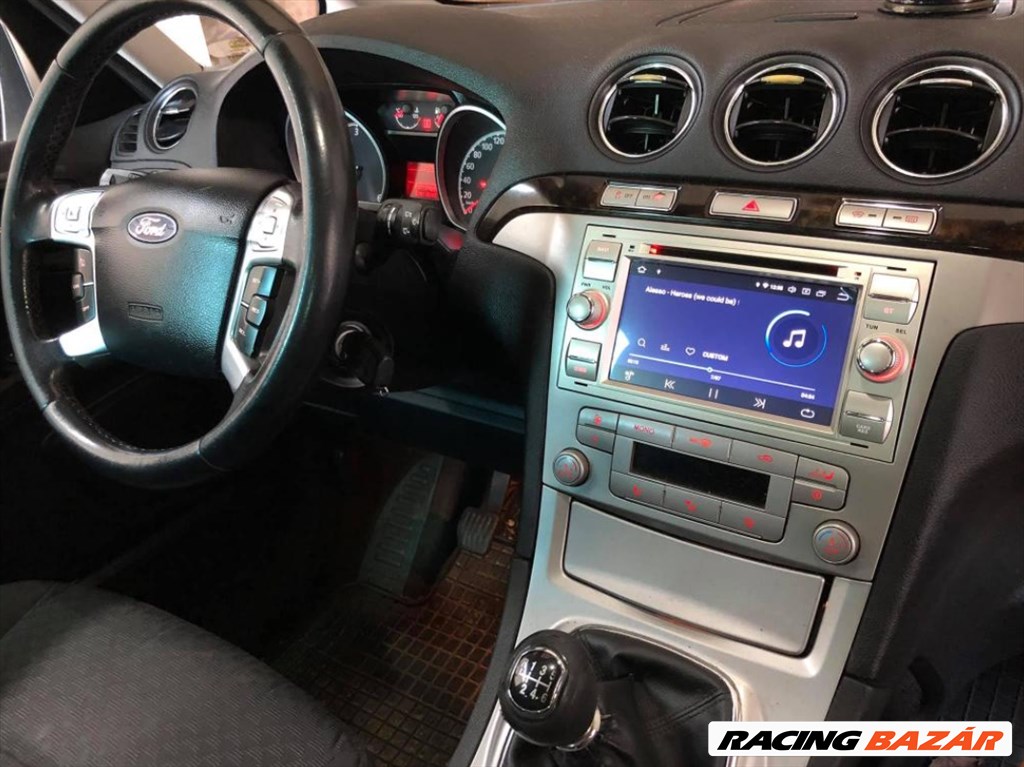 Ford Multimédia CarPlay Android GPS Rádió Fejegység Tolatókamerával 4. kép