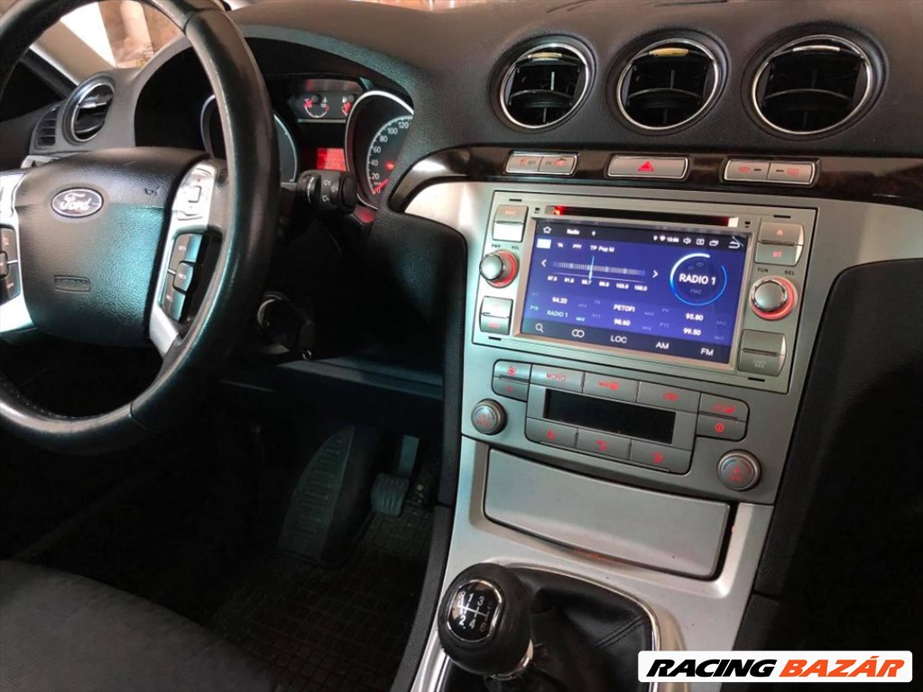 Ford Multimédia CarPlay Android GPS Rádió Fejegység Tolatókamerával 5. kép