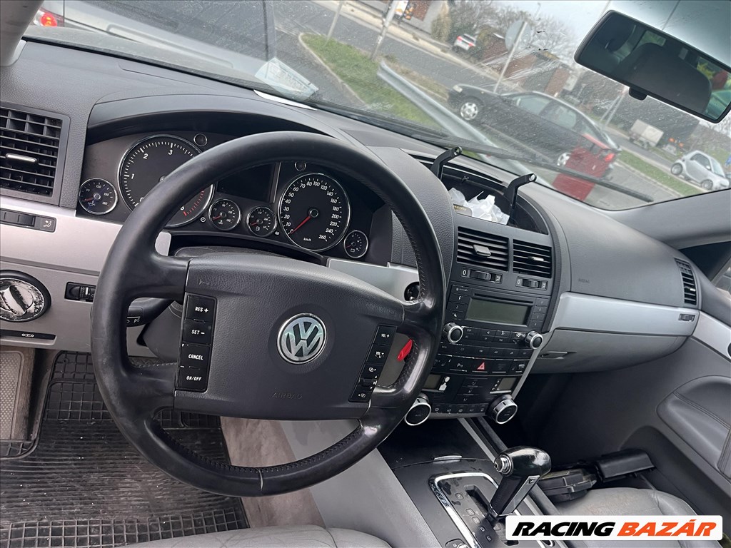 Volkswagen Touareg 3.0 v6 tdi bontott alkatrészei 3. kép