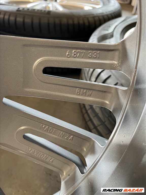  5x112 lyukosztású 19" újszerű (gyári felni) alufelni, rajta 245/50 újszerű Pirelli nyári gumi gumi  8. kép