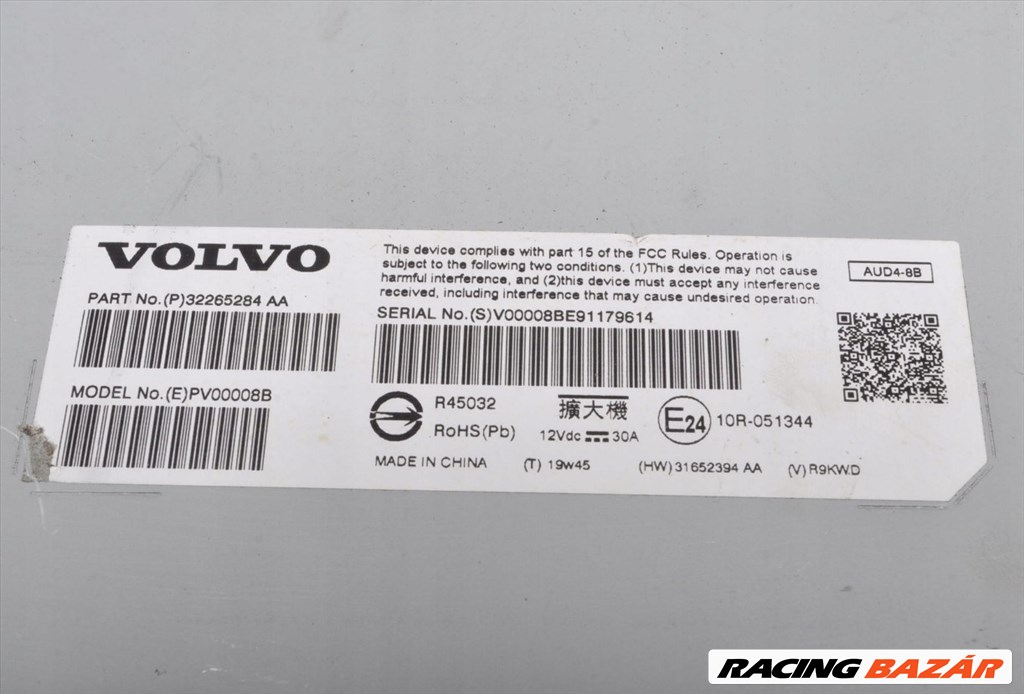 Volvo S60, Volvo V60 gyári rádió erősítő 32265284aa 2. kép